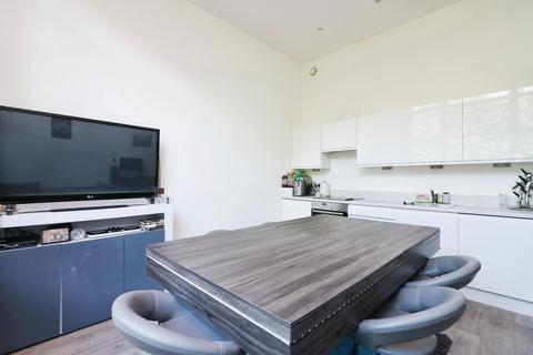 Studio for sale, Bellmont Lodge, Welwyn Garden City, AL7