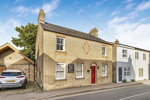 3 bedroom house for sale, Station Road, Cambridge CB25