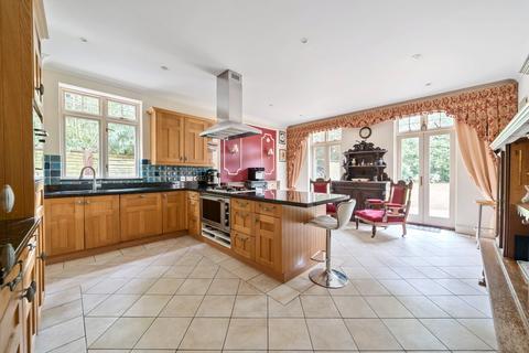 6 bedroom detached house for sale, Old Avenue, Weybridge, KT13