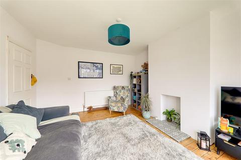 24 Rectory Gardens, Worthing, BN14 7TE