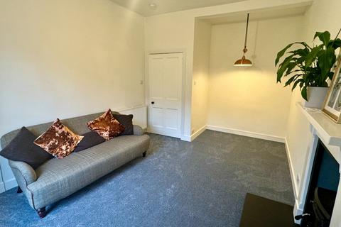 1 bedroom flat to rent, Rintoul Place, Edinburgh EH3