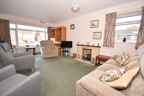21 Broadfields Road, Exeter, EX2 5QX