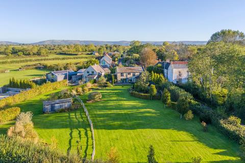 4 bedroom detached house for sale, Stoughton Road, Wedmore