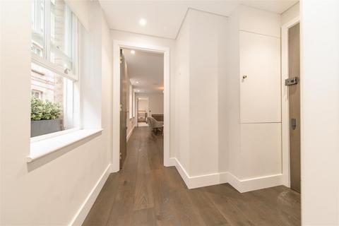 2 bedroom apartment for sale, Dyer's Buildings, London, EC1N