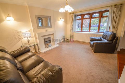 2 bedroom detached bungalow for sale, Hartland Avenue, Sothall, Sheffield, S20