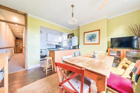 3 bedroom apartment for sale, Villiers Road, Kingston Upon Thames