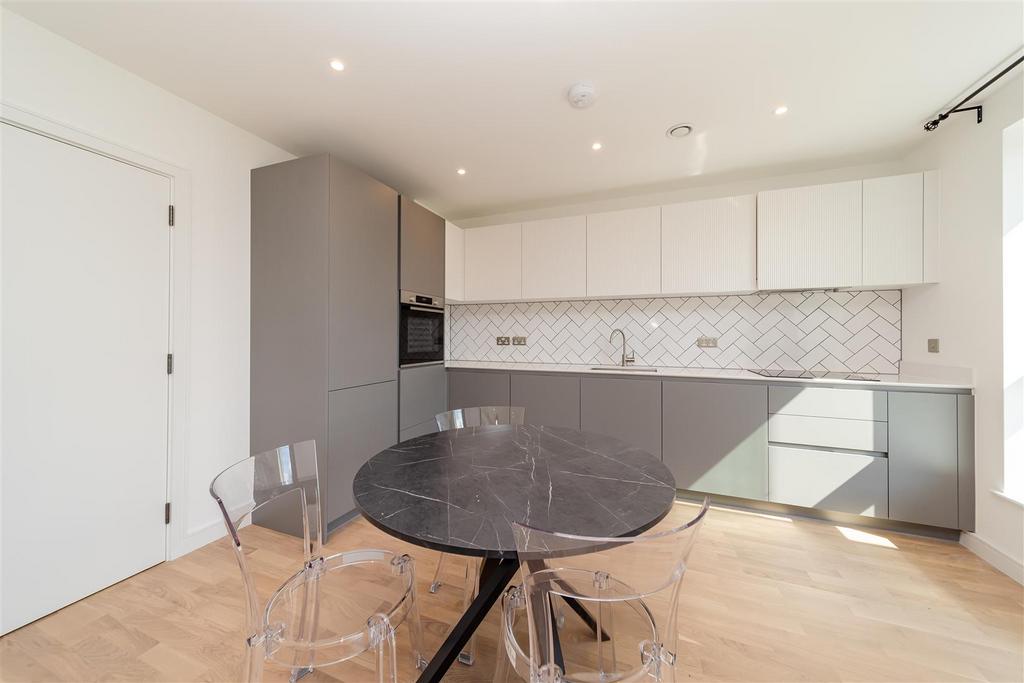 Kitchen:Dining area.jpg