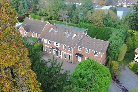 8 bedroom detached house for sale, Culross Avenue, Haywards Heath, RH16