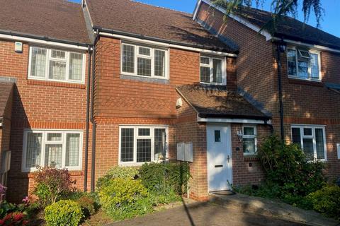 3 bedroom terraced house for sale, SPRINGVALE CLOSE, GREAT BOOKHAM, KT23