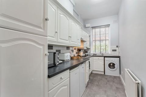 1 bedroom maisonette for sale, Lakeside Road, London W14