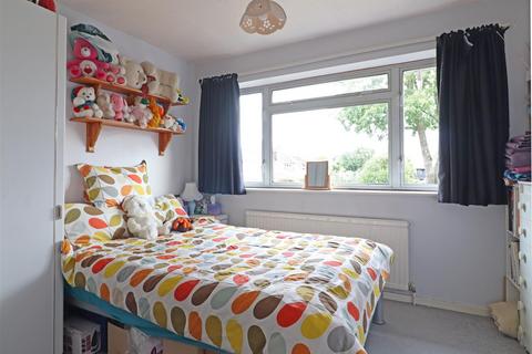 43 Orchard Way, Reigate, RH2 8DS
