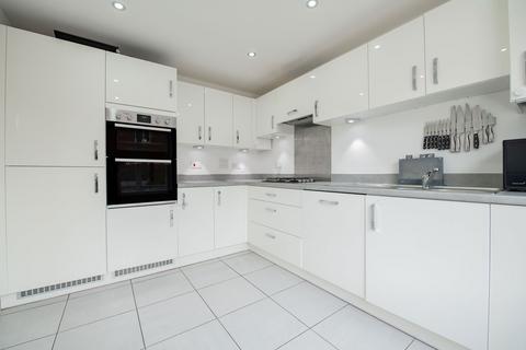 4 bedroom townhouse for sale, Warwick Way, Southampton SO31