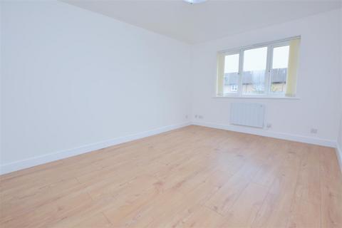 20 Fairfield Close, Mitcham, CR4 3RE