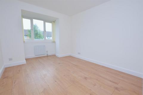 20 Fairfield Close, Mitcham, CR4 3RE