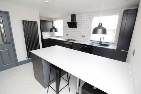 undefined, Henry Road, West Bridgford NG2