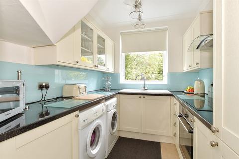 3 bedroom end of terrace house for sale, Ankerdine Crescent, London