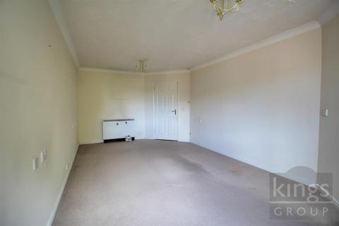 1 bedroom retirement property for sale, Silverbirch Court, Friends Avenue, Cheshunt, Waltham Cross