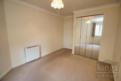 1 bedroom retirement property for sale, Silverbirch Court, Friends Avenue, Cheshunt, Waltham Cross