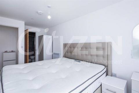 2 bedroom flat for sale, Northill apartments, 65 Furness Quay, Salford M50