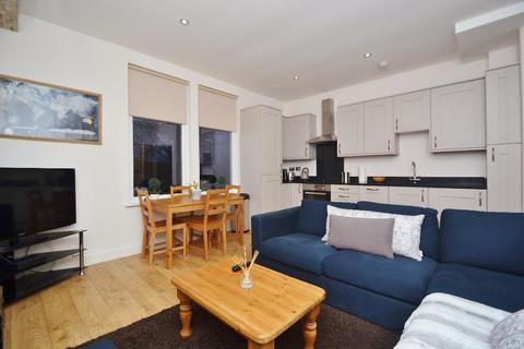 2 bedroom flat for sale, 14 Hollin Lane, Leeds LS16
