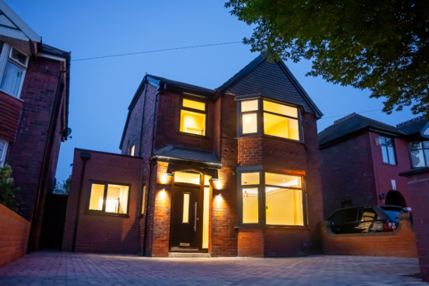 4 bedroom detached house for sale, Green Walk, Stretford M32