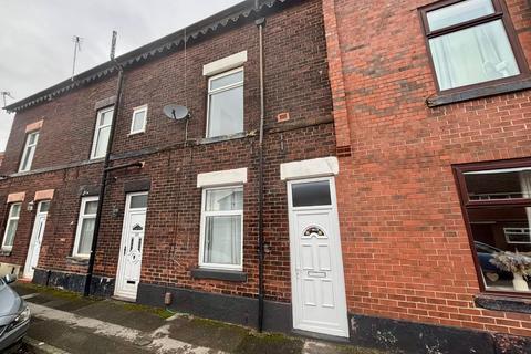 5 bedroom terraced house to rent, Higher Dean Street, Manchester M26