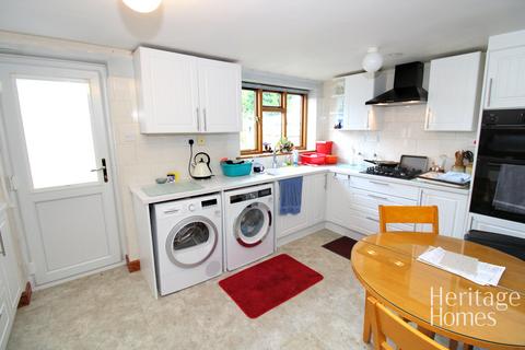 3 bedroom semi-detached house for sale, Norwich Road, Norwich, NR5 0EH