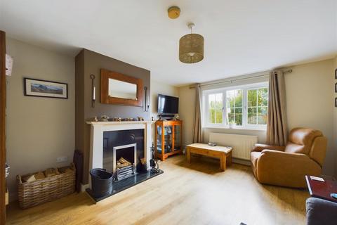 6 Ducks Farm Close, Kirby Misperton, Malton, YO17 6XH