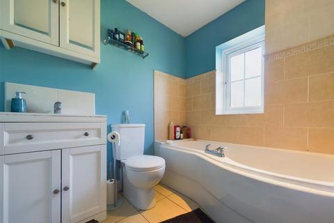 6 Ducks Farm Close, Kirby Misperton, Malton, YO17 6XH