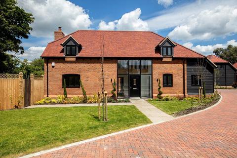 3 bedroom detached house for sale, The Green, Owlswick, Buckinghamshire, HP27