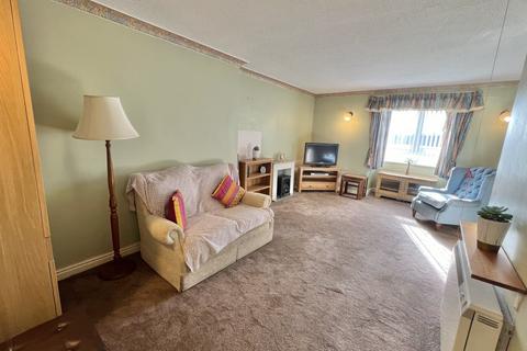 2 bedroom apartment for sale, Sandpiper Court, Cleveleys FY5