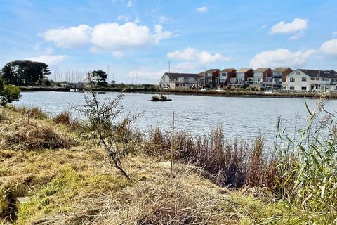 1 bedroom park home for sale, Slipper Road, Emsworth, Hampshire