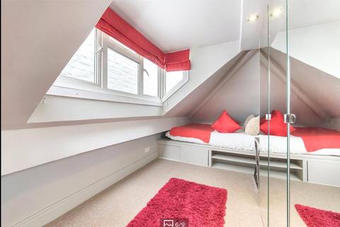 2 bedroom apartment to rent, Trebovir Road, London, SW5