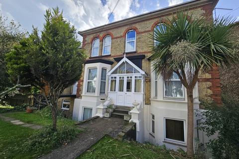 undefined, Old Road East, Gravesend DA12
