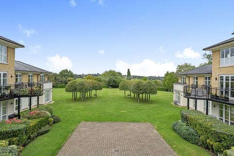 3 bedroom apartment for sale, St Vincents Lane, Mill Hill NW7