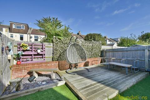 2 bedroom end of terrace house for sale, Juniper Place, Bexhill-on-Sea, TN39