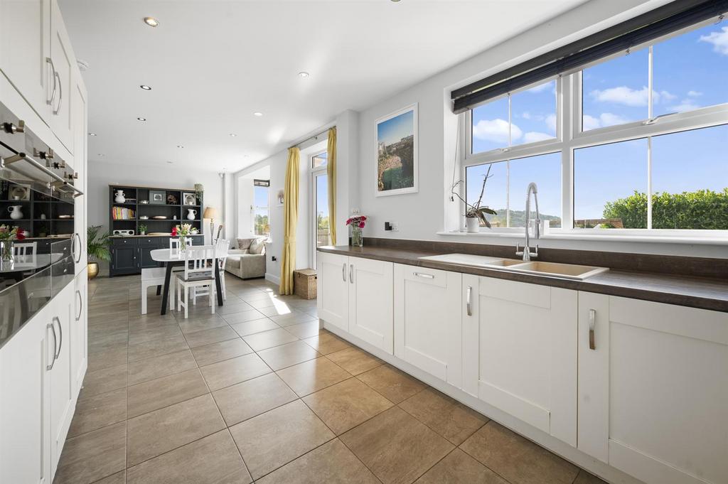 Kitchen towards dining area.jpg