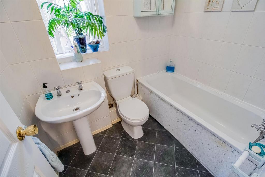 Bathroom/w.c.
