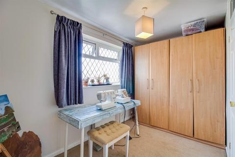 24 Haldane Crescent, Wakefield, WF1 4TE