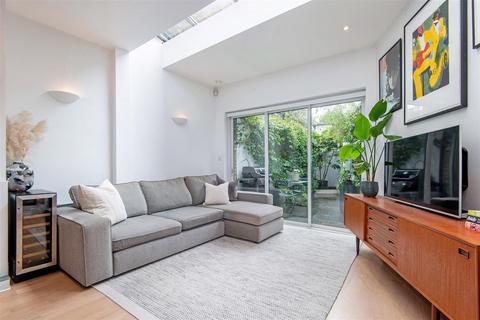 2 bedroom terraced house for sale, Atwood Road, Brackenbury Village, London W6