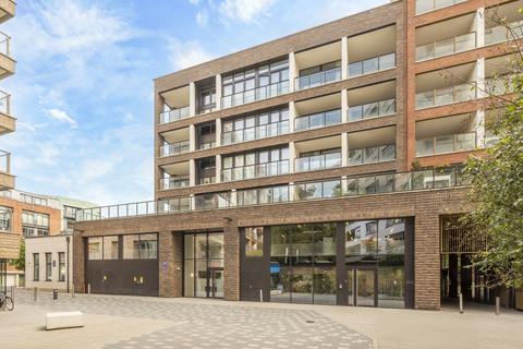 2 bedroom flat for sale, Sterling Way, Islington, London