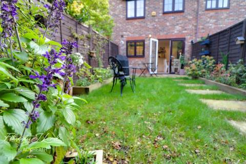 undefined, Hither Farm Road, London