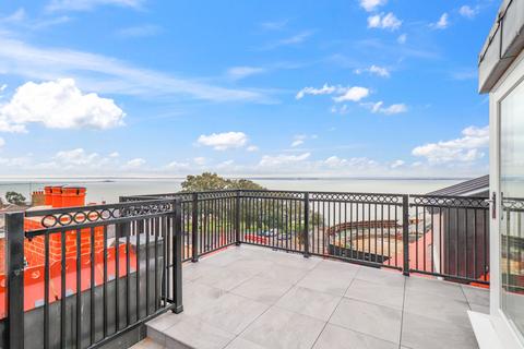 3 bedroom penthouse for sale, Station Road, Westcliff On Sea, SS0