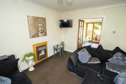 3 bedroom semi-detached house for sale, Lansdowne Road, Connah's Quay CH5