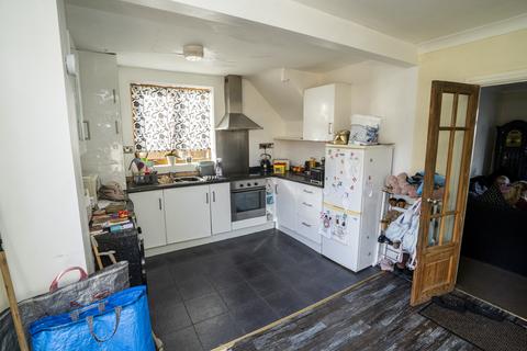 3 bedroom semi-detached house for sale, Lansdowne Road, Connah's Quay CH5