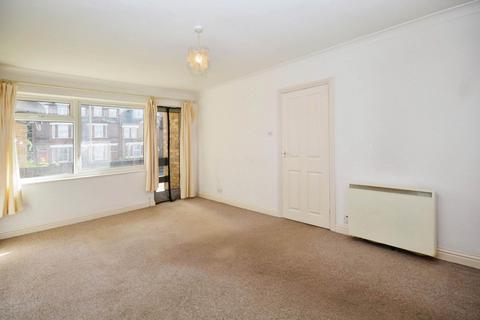 1 bedroom flat for sale, Broad Street, Chesham