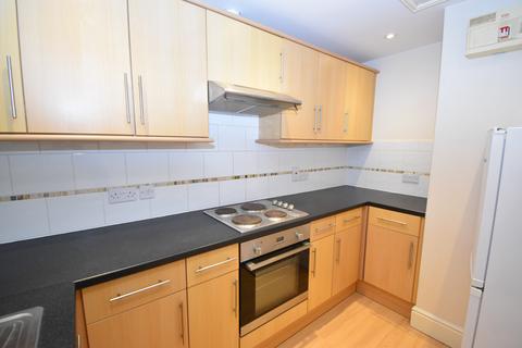 2 bedroom apartment to rent, Milverton Terrace, Leamington Spa, Warwickshire, CV32