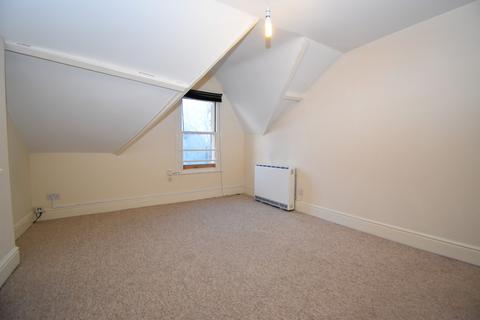 2 bedroom apartment to rent, Milverton Terrace, Leamington Spa, Warwickshire, CV32