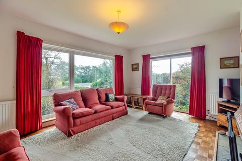 4 bedroom detached house for sale, Coed-y-paen, Pontypool