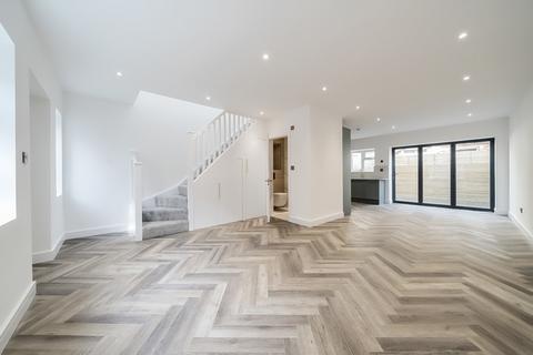 undefined, Inchmery Road, London